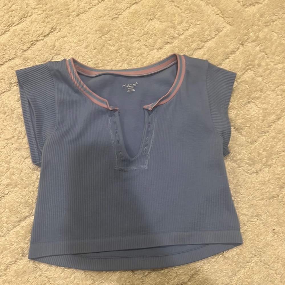 Urban Outfitters Out From Under Go For Gold Seamless Top Size M/L